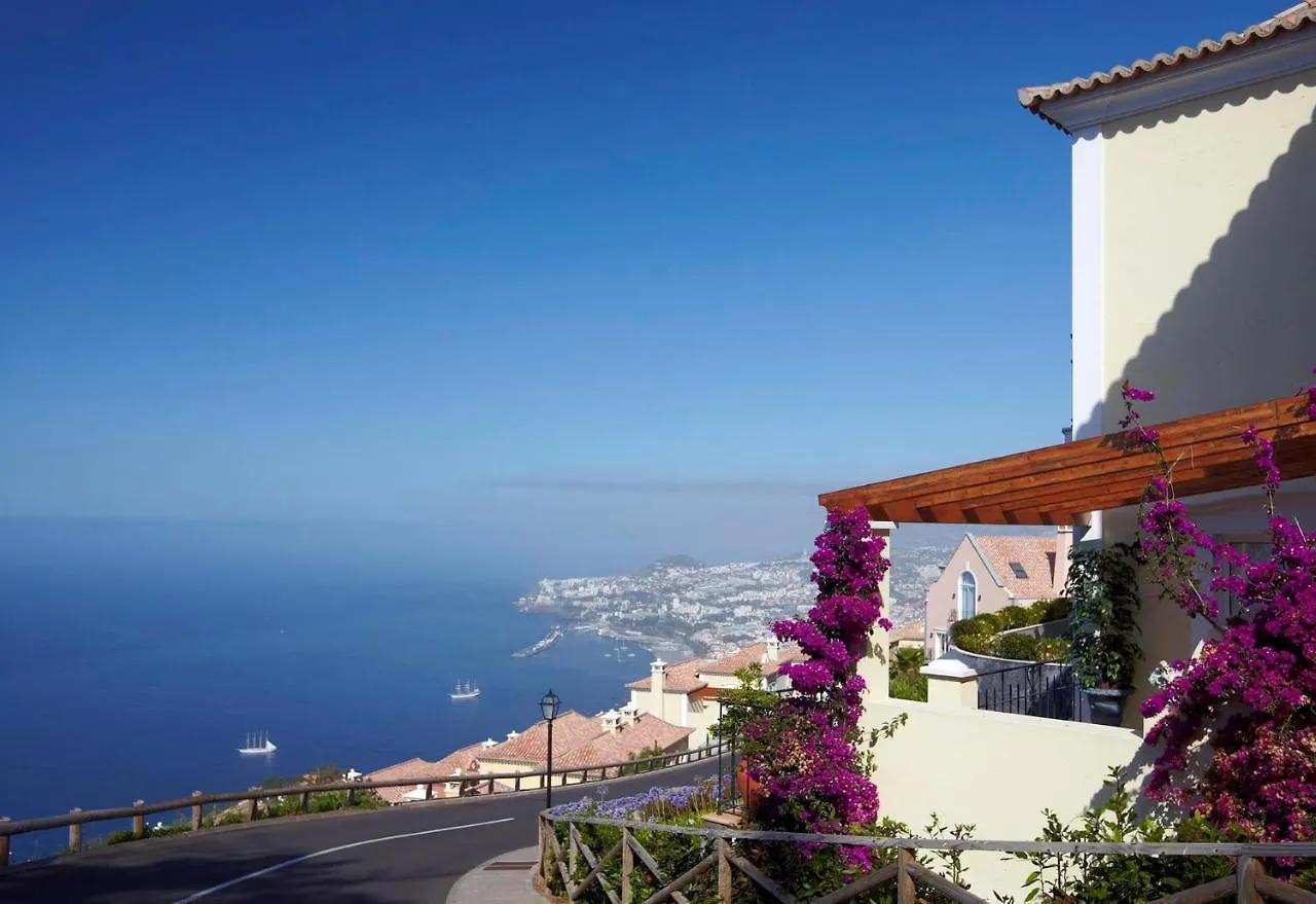 Villa Bougainvillea Palheiro Village By Hr Madeira Funchal   Funchal (Madeira)
