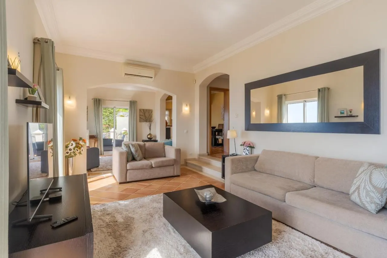 Villa Bougainvillea Palheiro Village By Hr Madeira Funchal