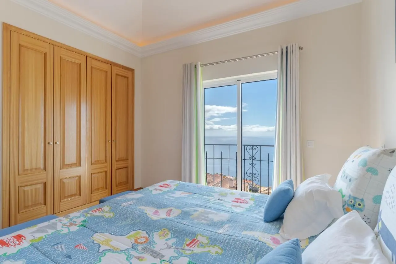 Villa Bougainvillea Palheiro Village By Hr Madeira Funchal  0*, Funchal (Madeira)